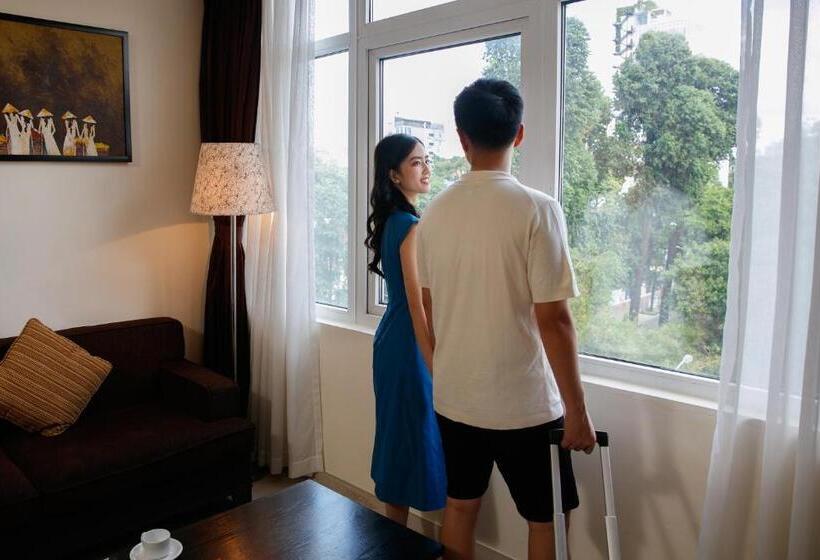 2 베드룸 이그제큐티브 아파트, êmm Hotel Saigon