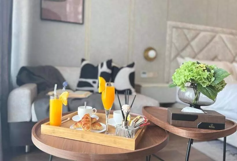 バルコニー付スイート, Harmony Phnom Penh