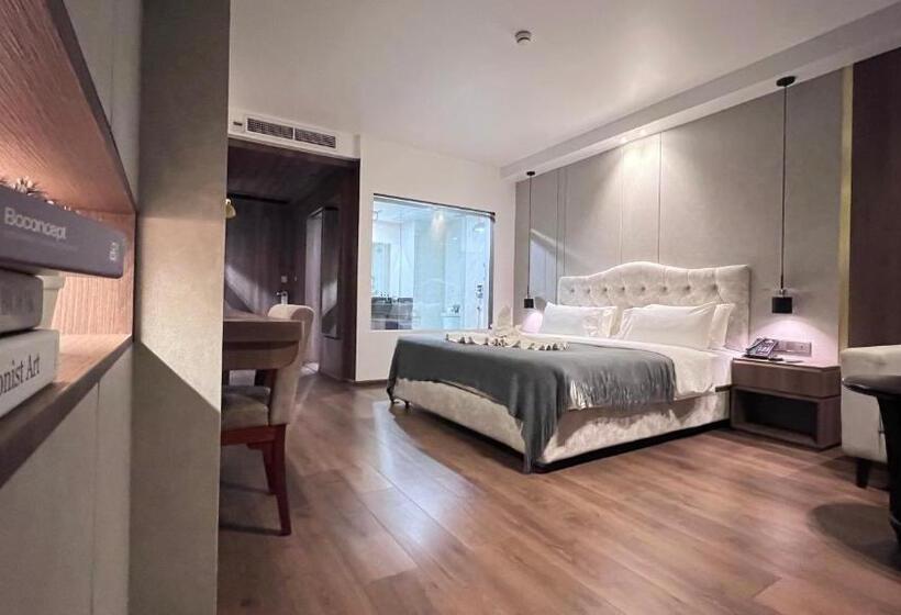 디럭스 룸, Harmony Phnom Penh