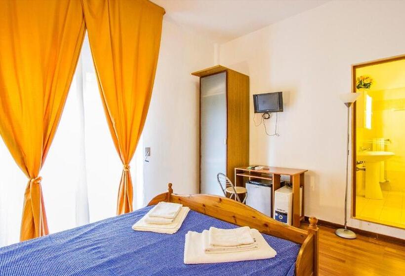 اتاق استاندارد, Mamma Sisi