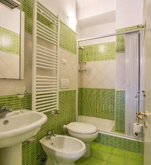 اتاق استاندارد, Mamma Sisi