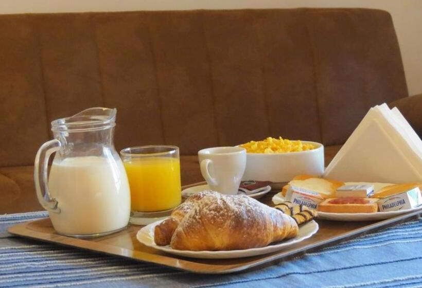 آپارتمان اکونومی 1 خوابه, Mamma Sisi