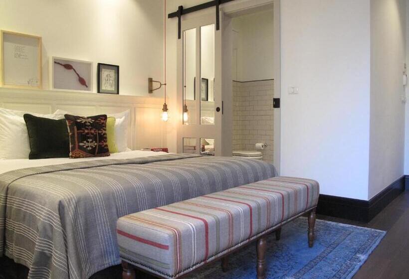 חדר סטנדרט נוף לים עם מרפסת, Market House An Atlas Boutique