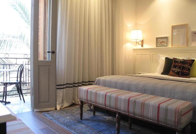 חדר סטנדרט נוף לים עם מרפסת, Market House An Atlas Boutique