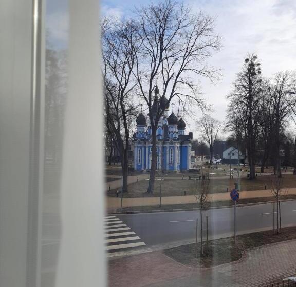 اتاق استاندارد یک نفره, Medūna