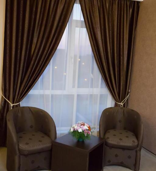 디럭스 룸, Meliss