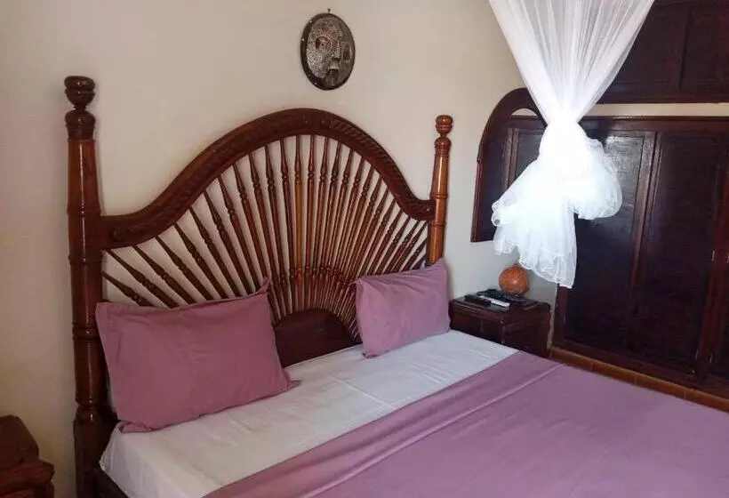 استودیو استاندارد با بالکن, Kakatar Family Residence , Yoff