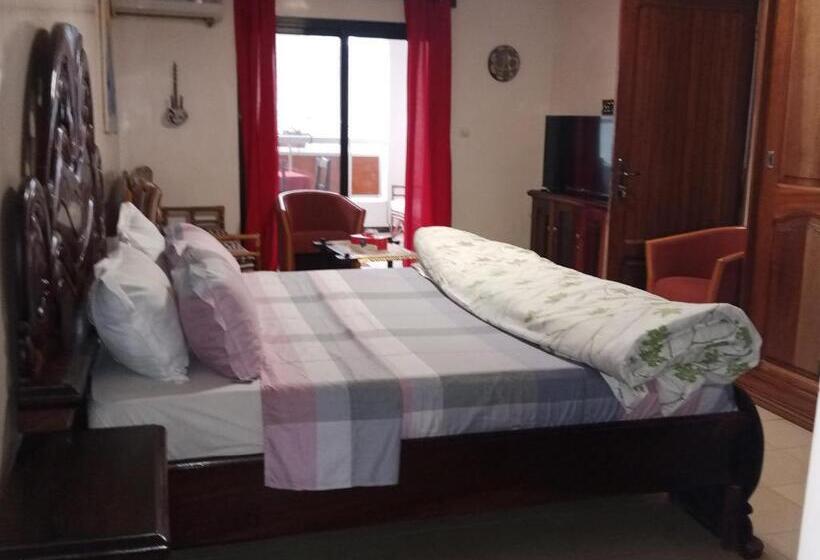 آپارتمان 1 خوابه با چشمانداز دریا, Kakatar Family Residence , Yoff