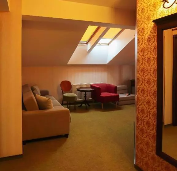 デラックスルーム, Residenz