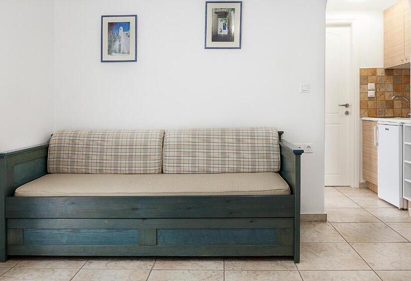 شقة غرفتين مطلة على البحر, San Antonio Summer House