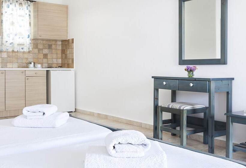 شقة غرفة واحدة مطلة على حمام السباحة, San Antonio Summer House