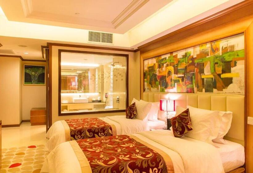 اتاق لوکس, Six Seasons