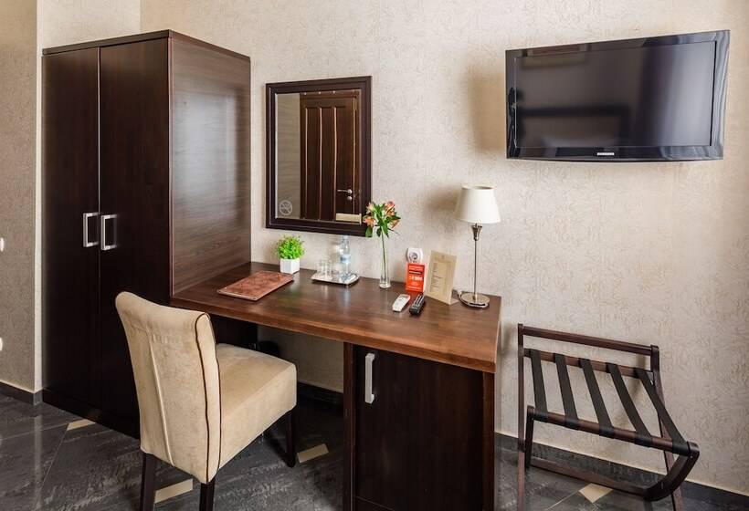 اتاق استاندارد یک نفره, Taurus Hotel & Spa