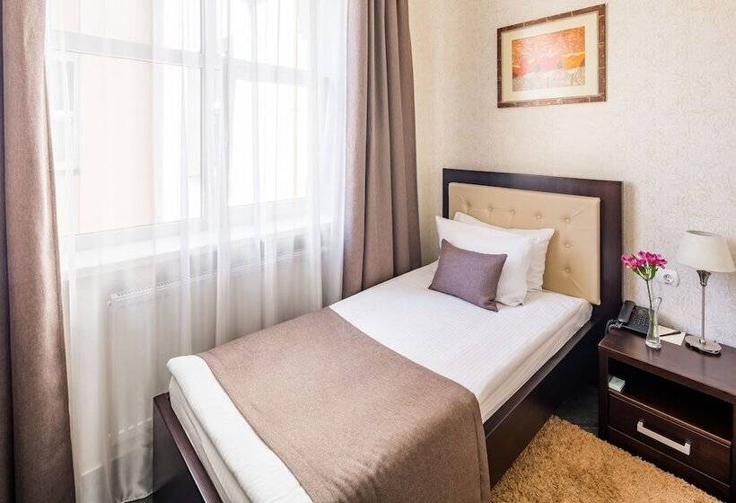 اتاق استاندارد یک نفره, Taurus Hotel & Spa