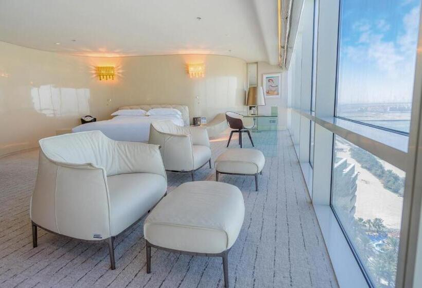 로얄 스위트, The Art Hotel & Resort