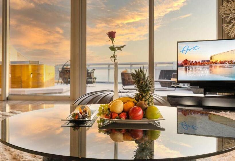 로얄 스위트, The Art Hotel & Resort
