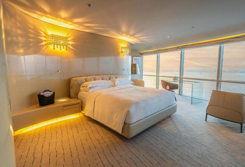 로얄 스위트, The Art Hotel & Resort