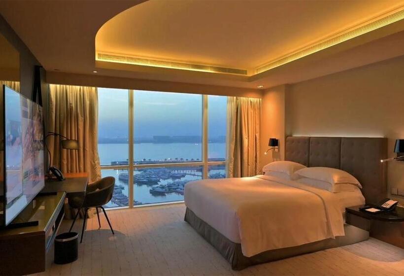 클럽 스위트, The Art Hotel & Resort