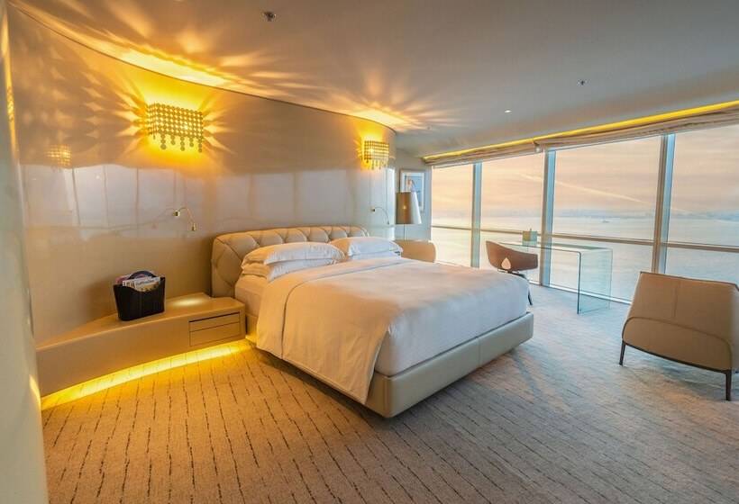 로얄 스위트, The Art Hotel & Resort