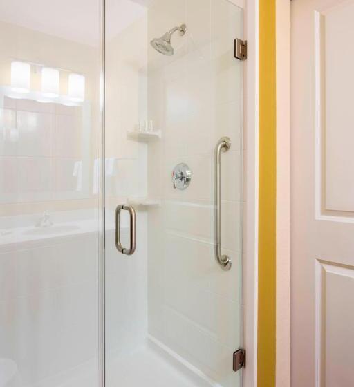 キングサイドベッドのスタンダードワンルーム, Towneplace Suites By Marriott Red Deer