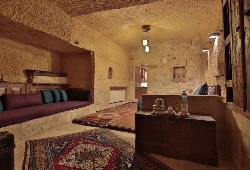 수피리어 룸, Urgup Evi Cave