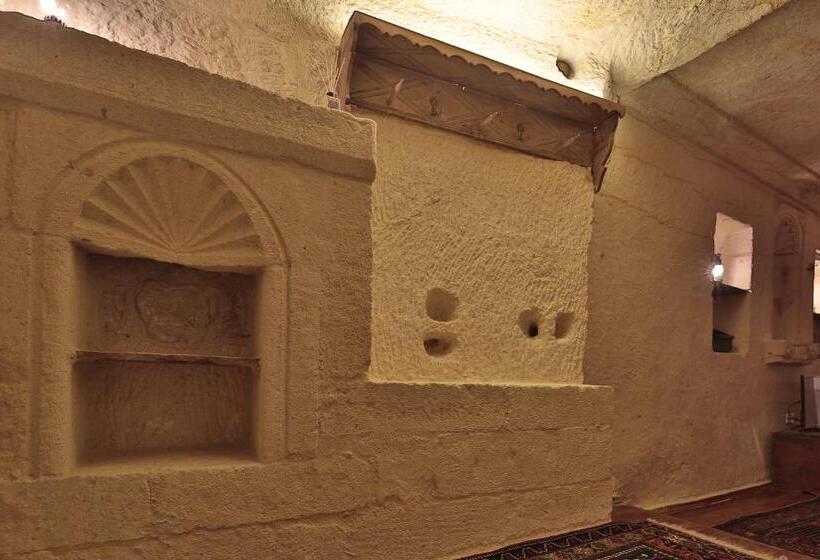 수피리어 룸, Urgup Evi Cave