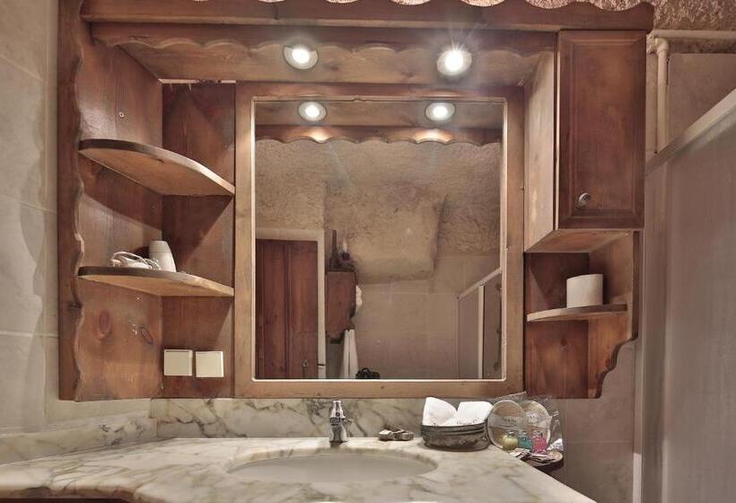 수피리어 룸, Urgup Evi Cave