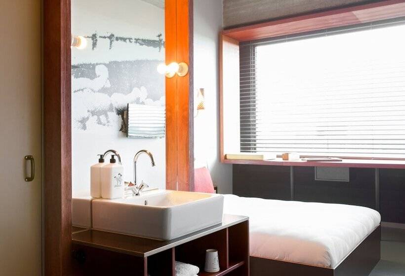 スタンダードルーム, Volks