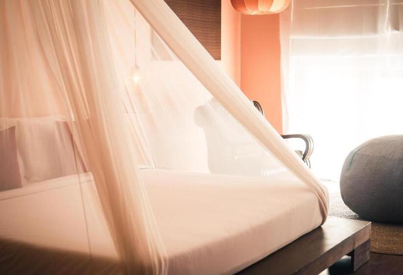 اتاق راحتی, Iroha Garden Hotel & Resort