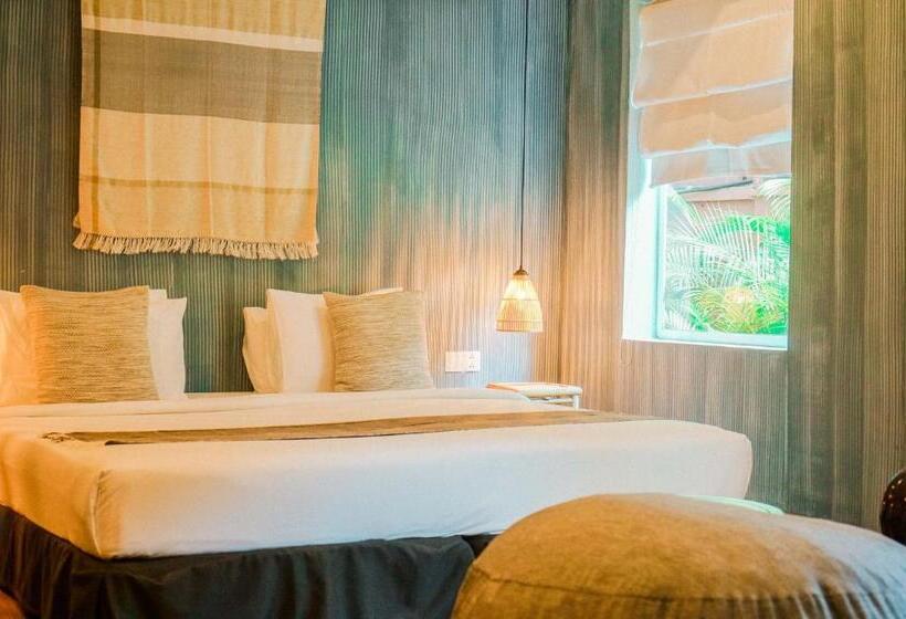 اتاق لوکس, Iroha Garden Hotel & Resort