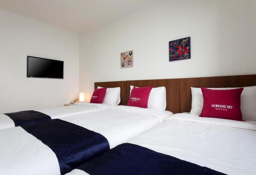 Quarto Triplo Standart, Morning Sky