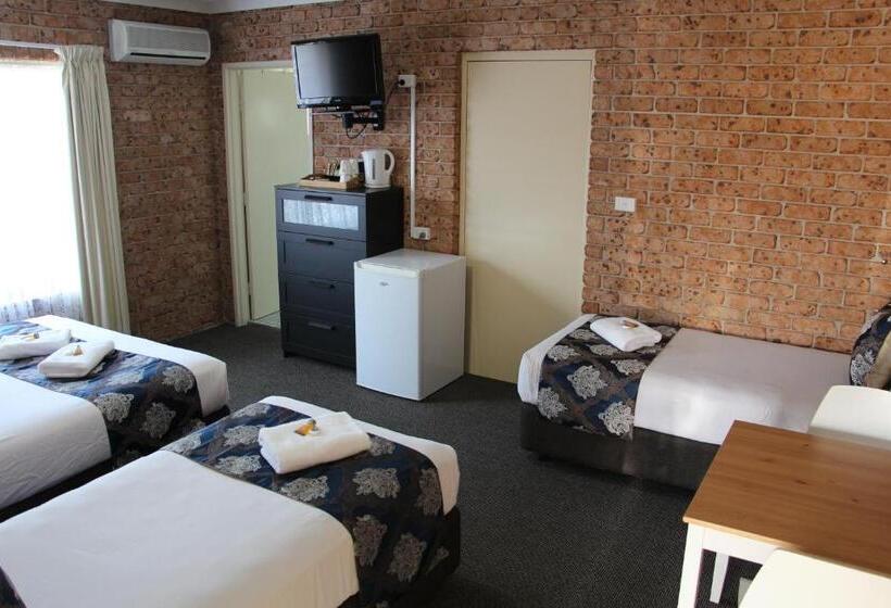 חדר משפתחתי סופריור, Motel 359