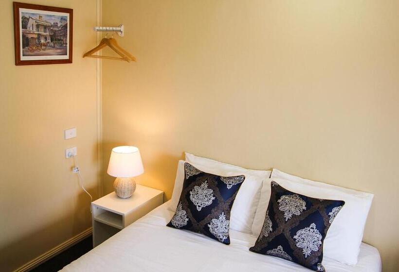 חדר סטנדרט מותאם לאדם עם מוגבלויות, Motel 359