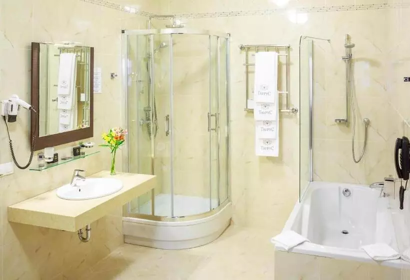 Suite, Taurus Hotel & Spa