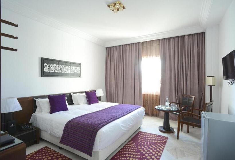 اتاق استاندارد, The Penthouse Suites