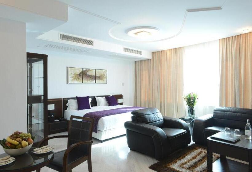 اتاق لوکس, The Penthouse Suites