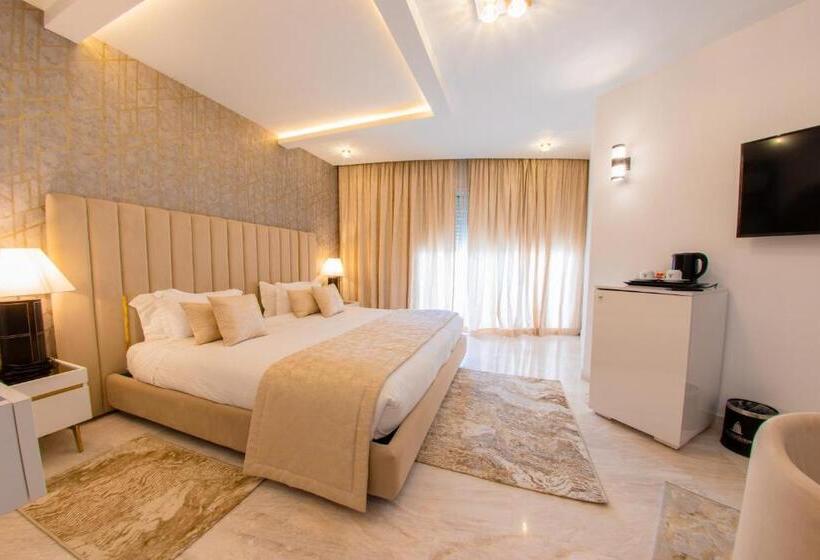 اتاق لوکس, The Penthouse Suites