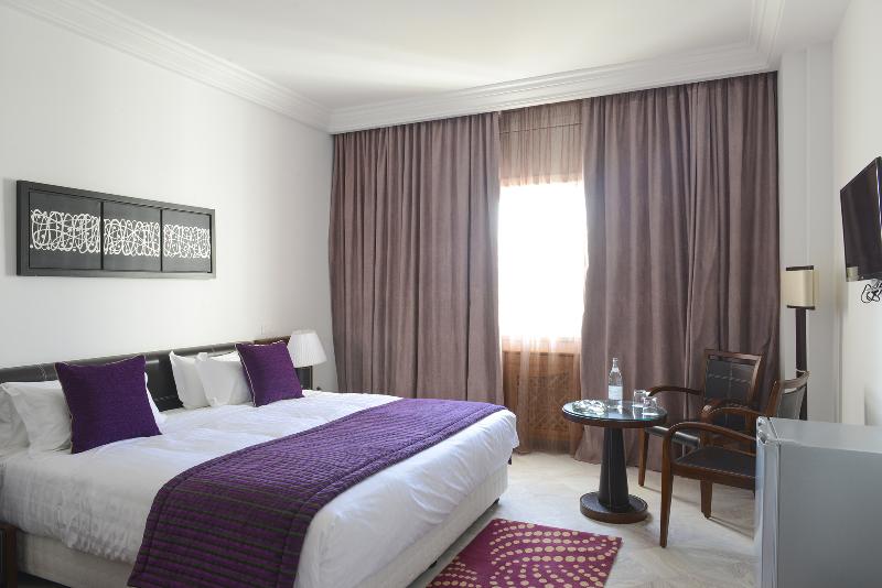 سوییت لوکس, The Penthouse Suites