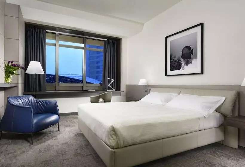 スーペリアトリプルルーム, Unahotels San Vitale Bologna