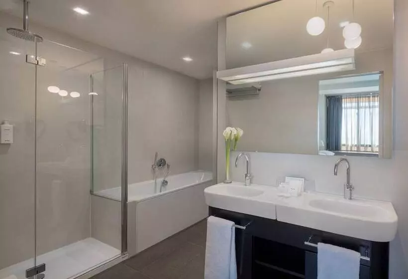 スイート, Unahotels San Vitale Bologna
