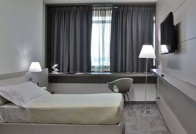 クラシックシングルルーム, Unahotels San Vitale Bologna