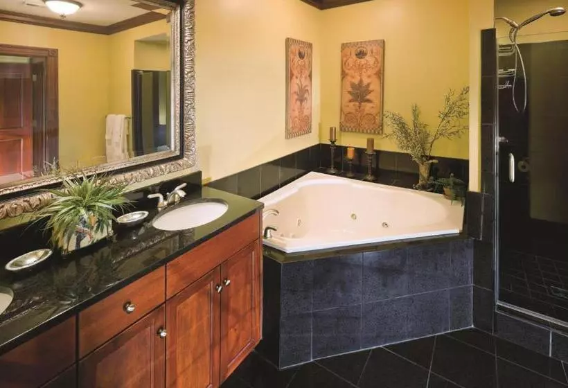 سوئیت ریاست جمهوری سه خوابه, Club Wyndham Dye Villas