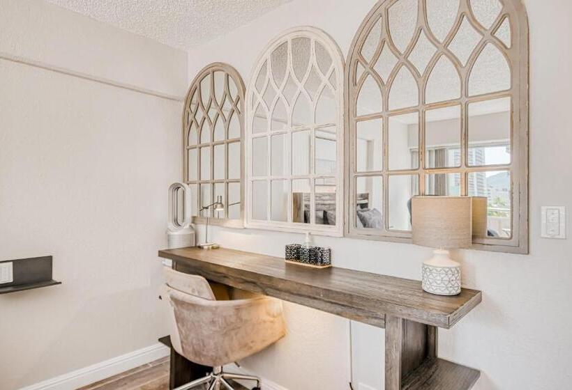 חדר סטודיו סטנדרד, Seashore 93