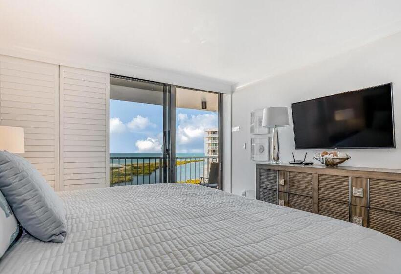 شقة غرفتين, Sunset Dreams