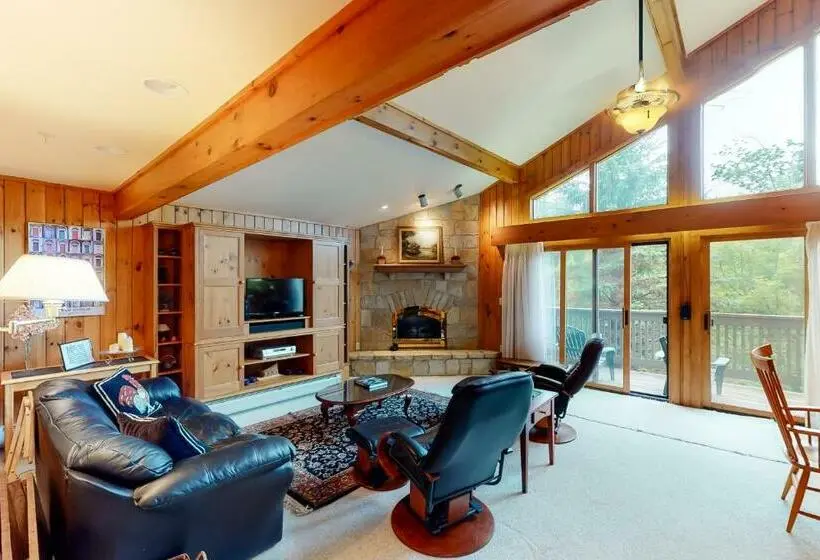 Huoneisto 3 Makuuhuonetta, Bromley Mountain Condo Cd2