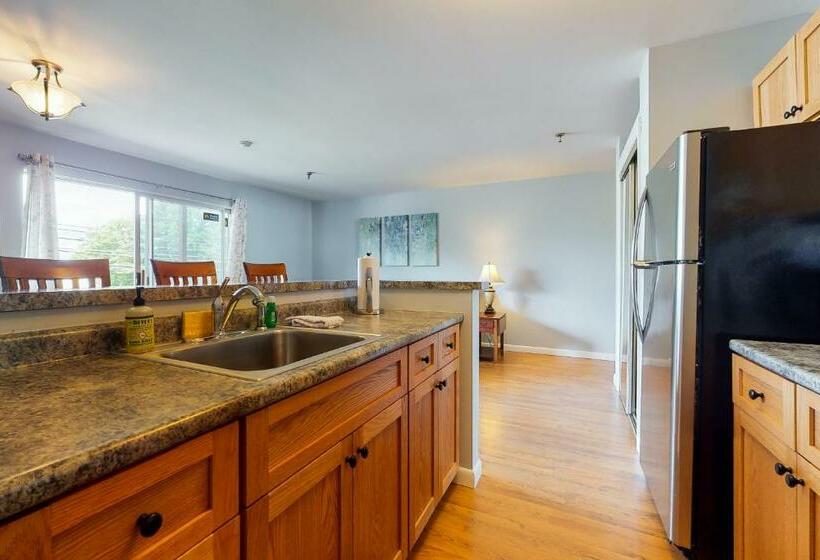 Апартаменты 1 Спальня, Lake Winnipesaukee Retreat
