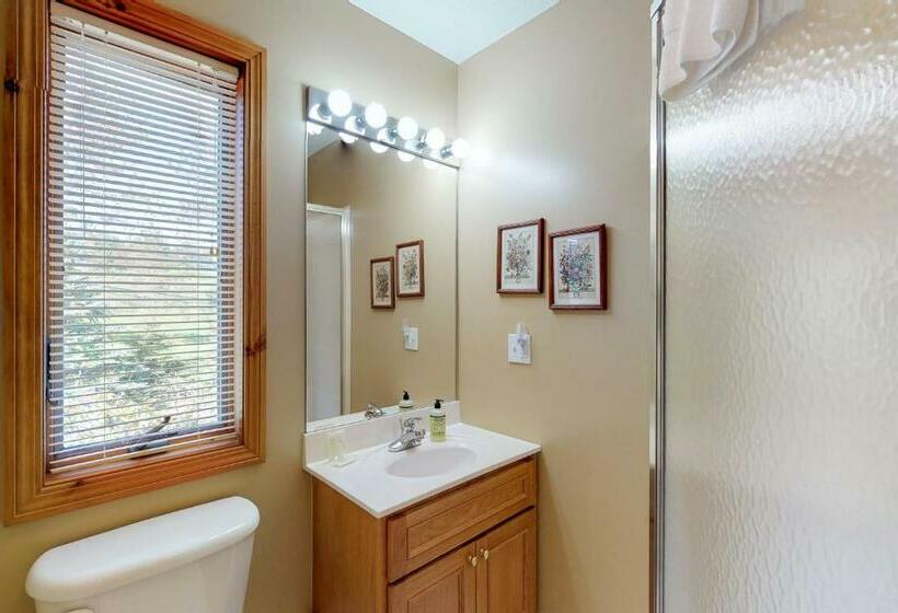 带3个卧室的公寓, Our Heart S Desire