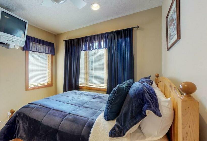 带3个卧室的公寓, Our Heart S Desire