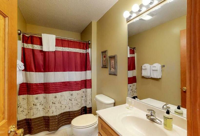 带3个卧室的公寓, Our Heart S Desire