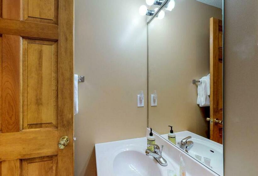 带3个卧室的公寓, Our Heart S Desire